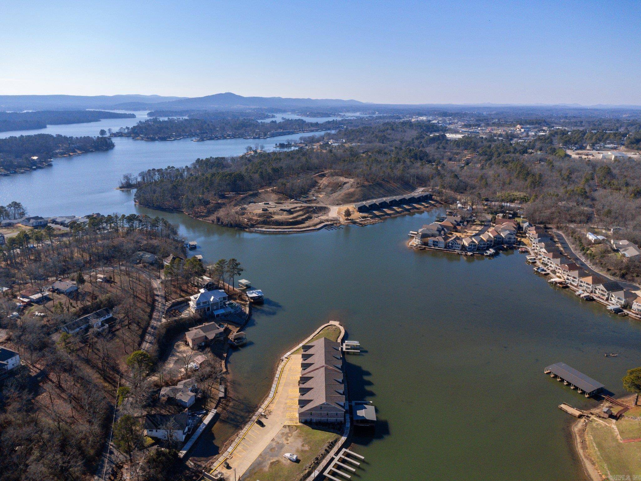 Hot Springs, AR 71901,532 Grand Point DriveB2