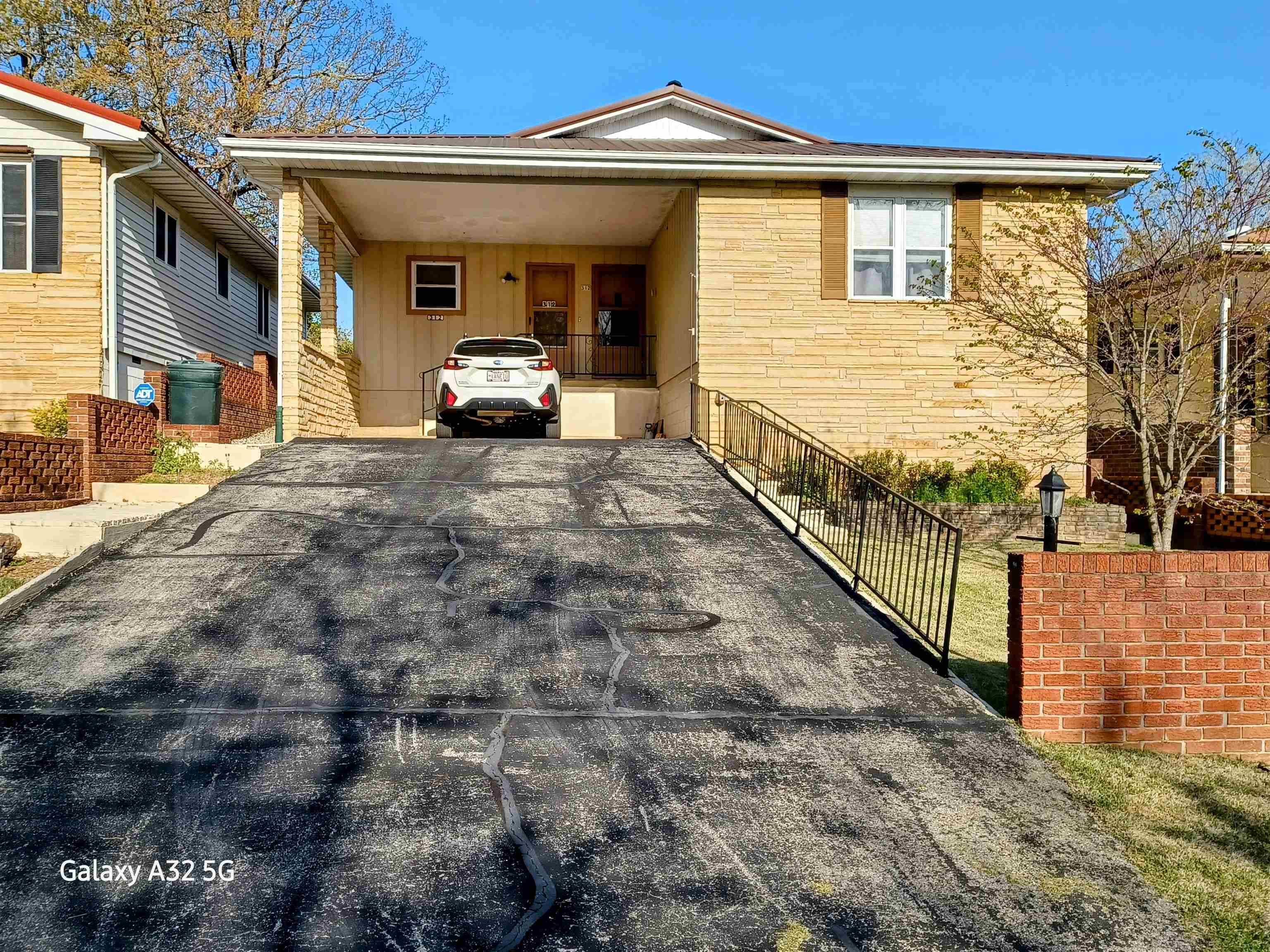 312 Royal Drive, Horseshoe Bend, AR 72512