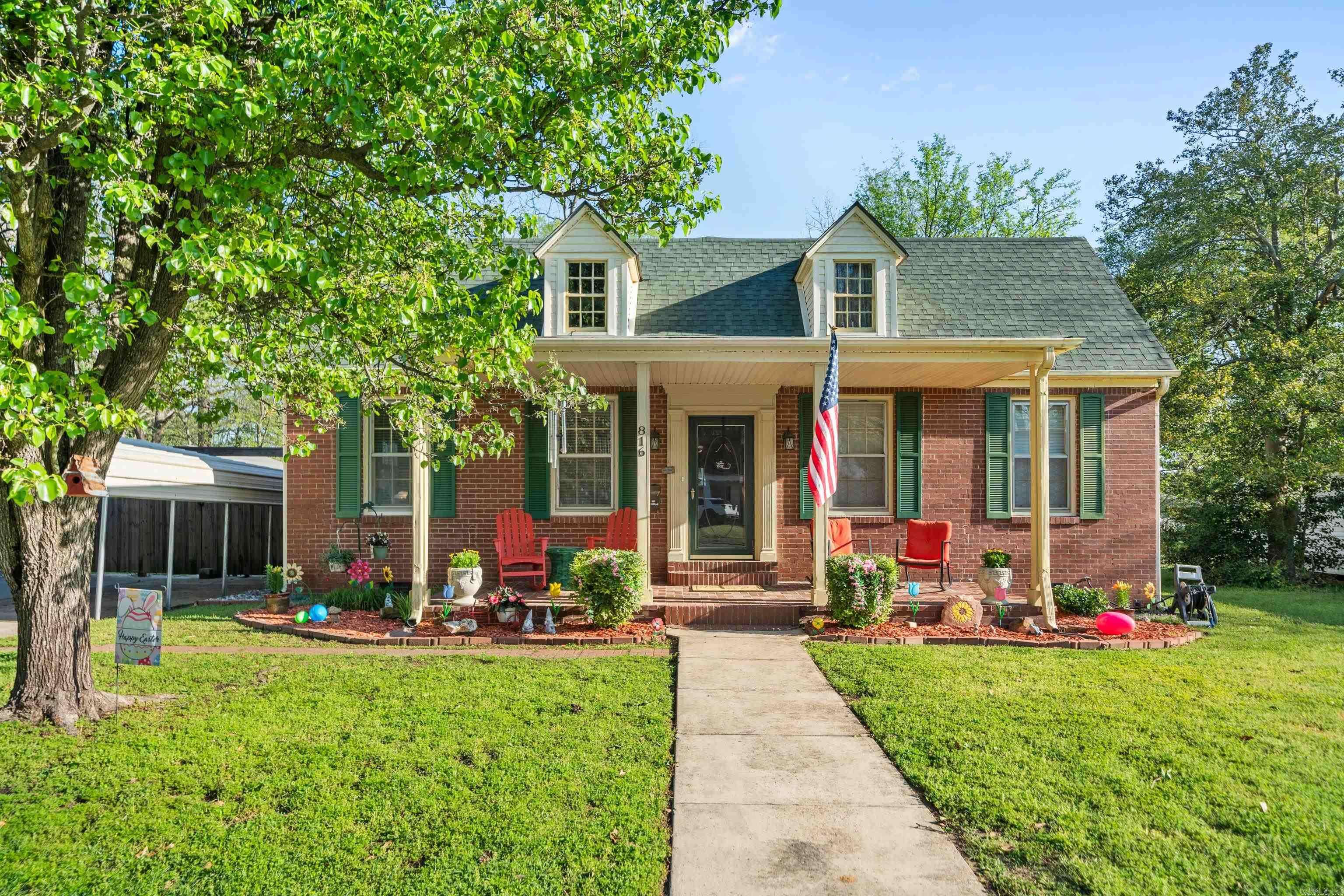 816 Pine Bluff Street, Malvern, AR 72104-4376
