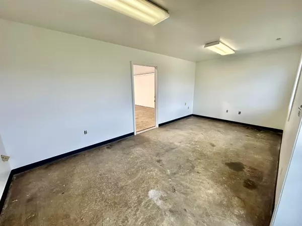 Jonesboro, AR 72401,3218 Neil Circle Suite B