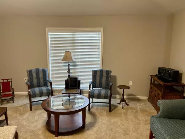 Searcy, AR 72143,300 N Sawmill Rd