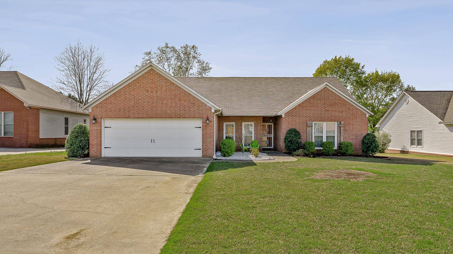 1011 Paragould Drive, Jonesboro, AR 72405