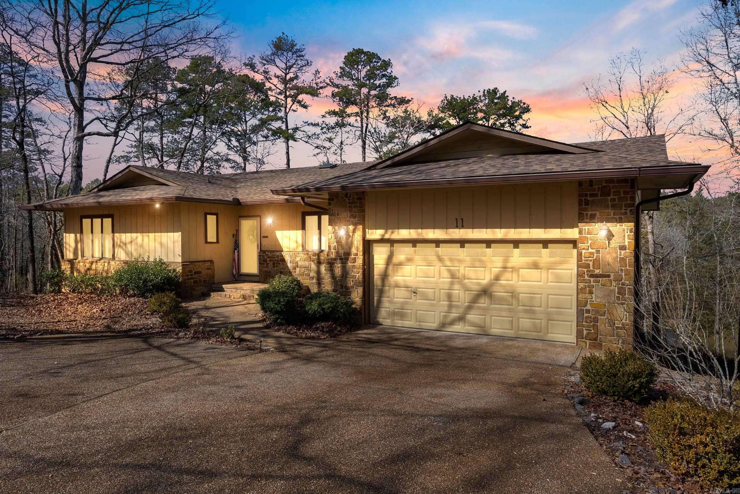 Hot Springs Village, AR 71909,11 Acala Place