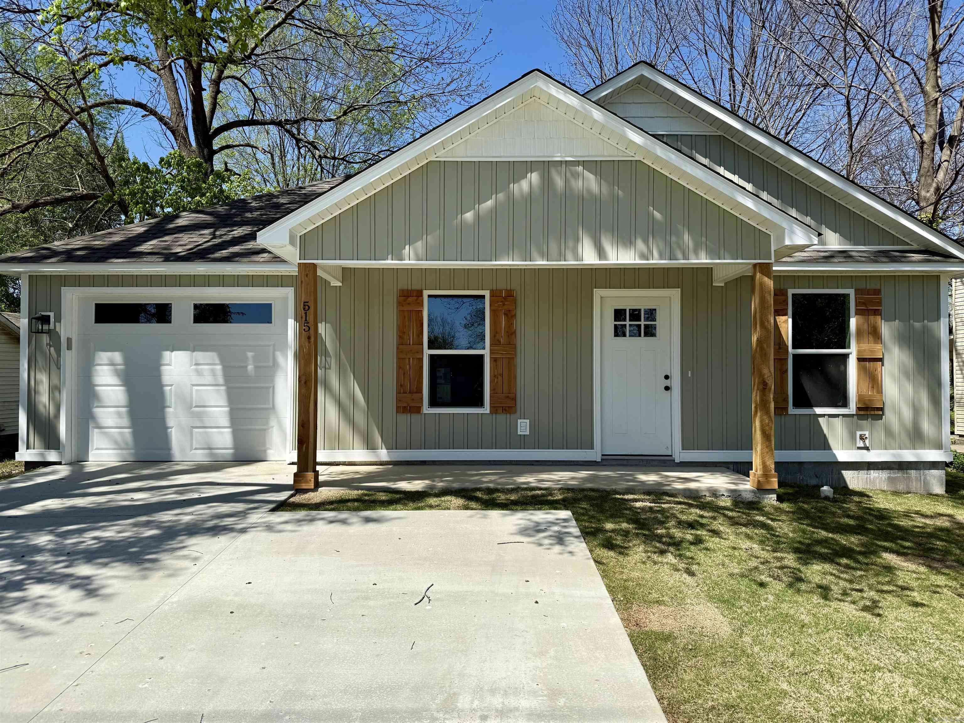 515 E Main Street, Paragould, AR 72450