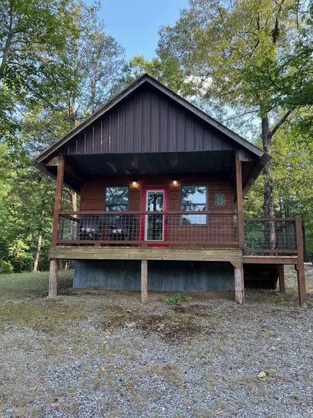 120 Pioneer Lane, Hatfield, AR 71945
