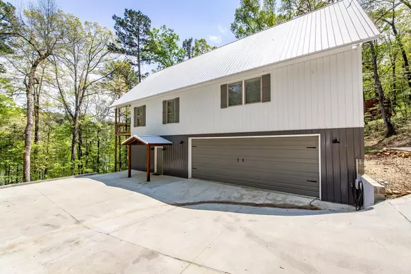 Greers Ferry, AR 72067,93 Pocahontas Lane