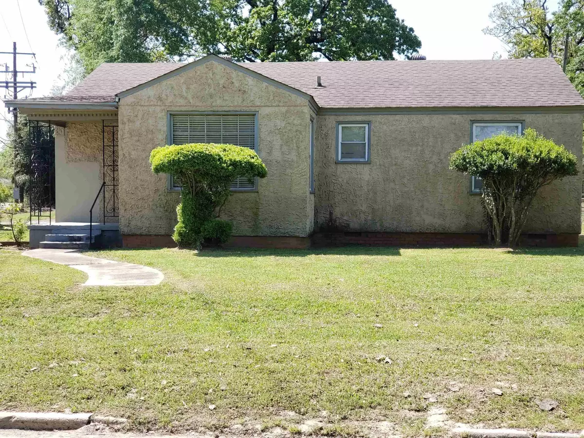 Pine Bluff, AR 71601,226 Rutherford