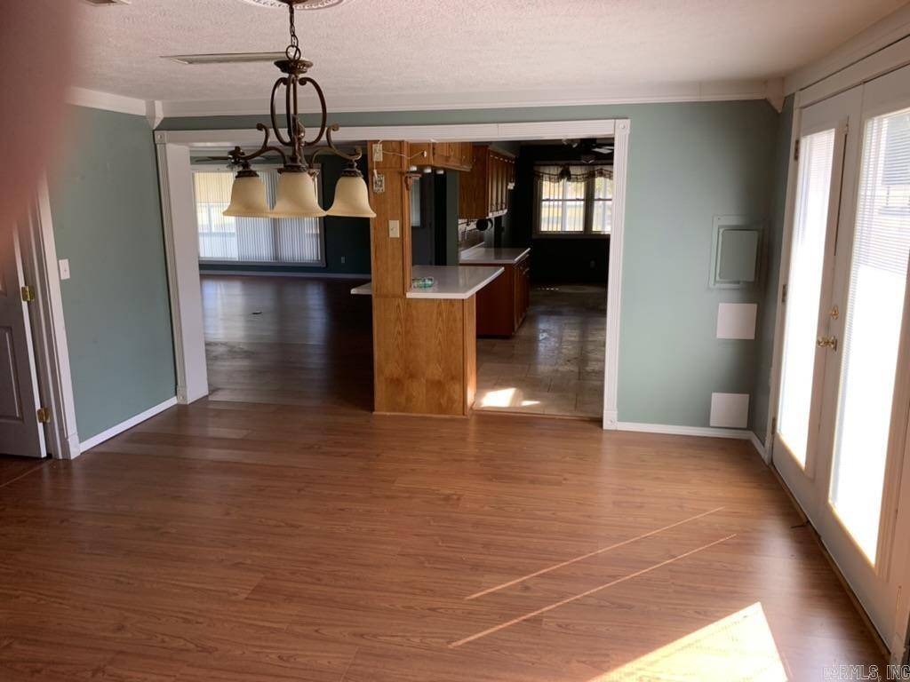 Mountain Home, AR 72653,4091 S Hwy 5