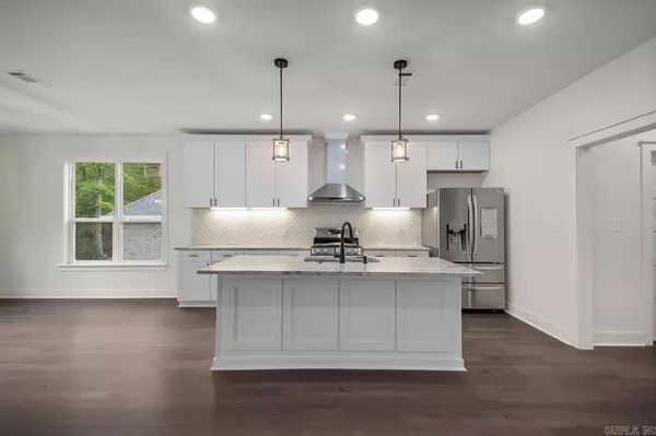 Alexander, AR 72002,5168 Peace Lane