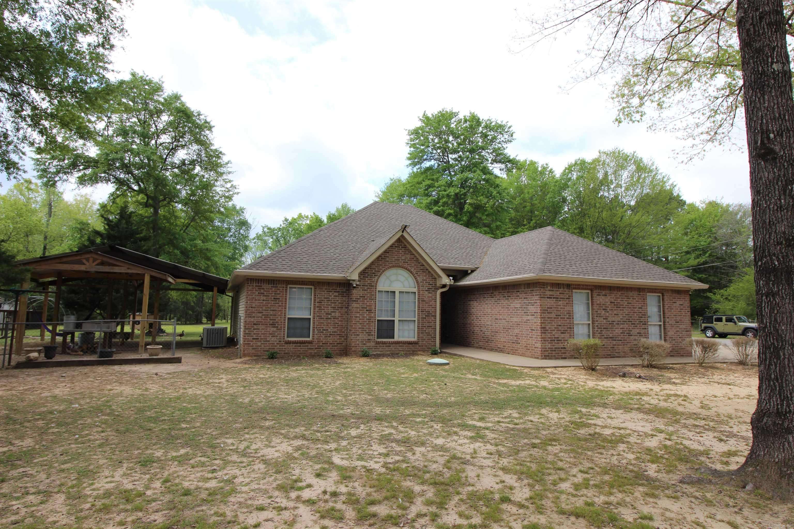 Bauxite, AR 72011,24076 Gracie Layne Lane