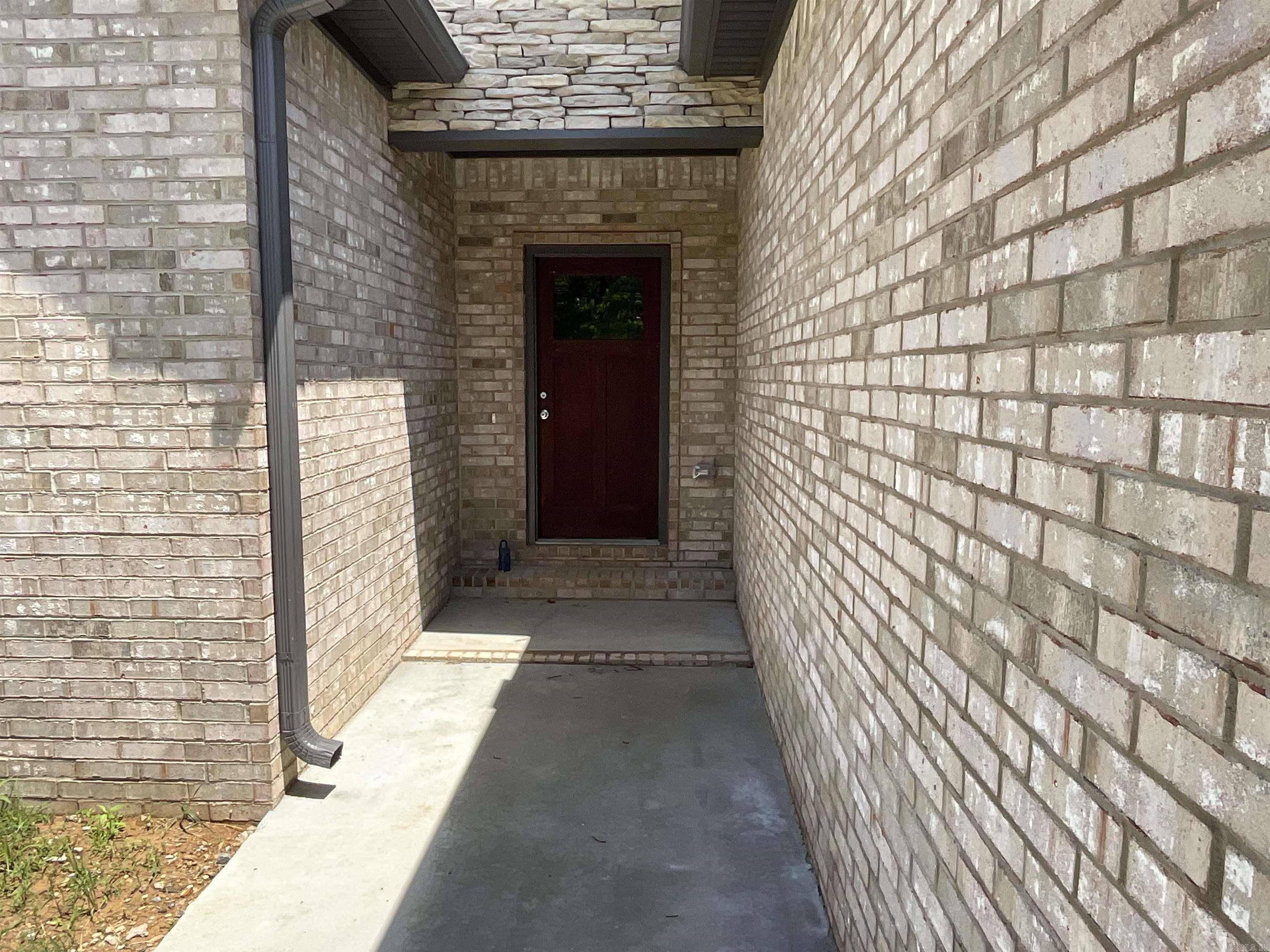 Jacksonville, AR 72076,1005 N Jeff Davis Avenue