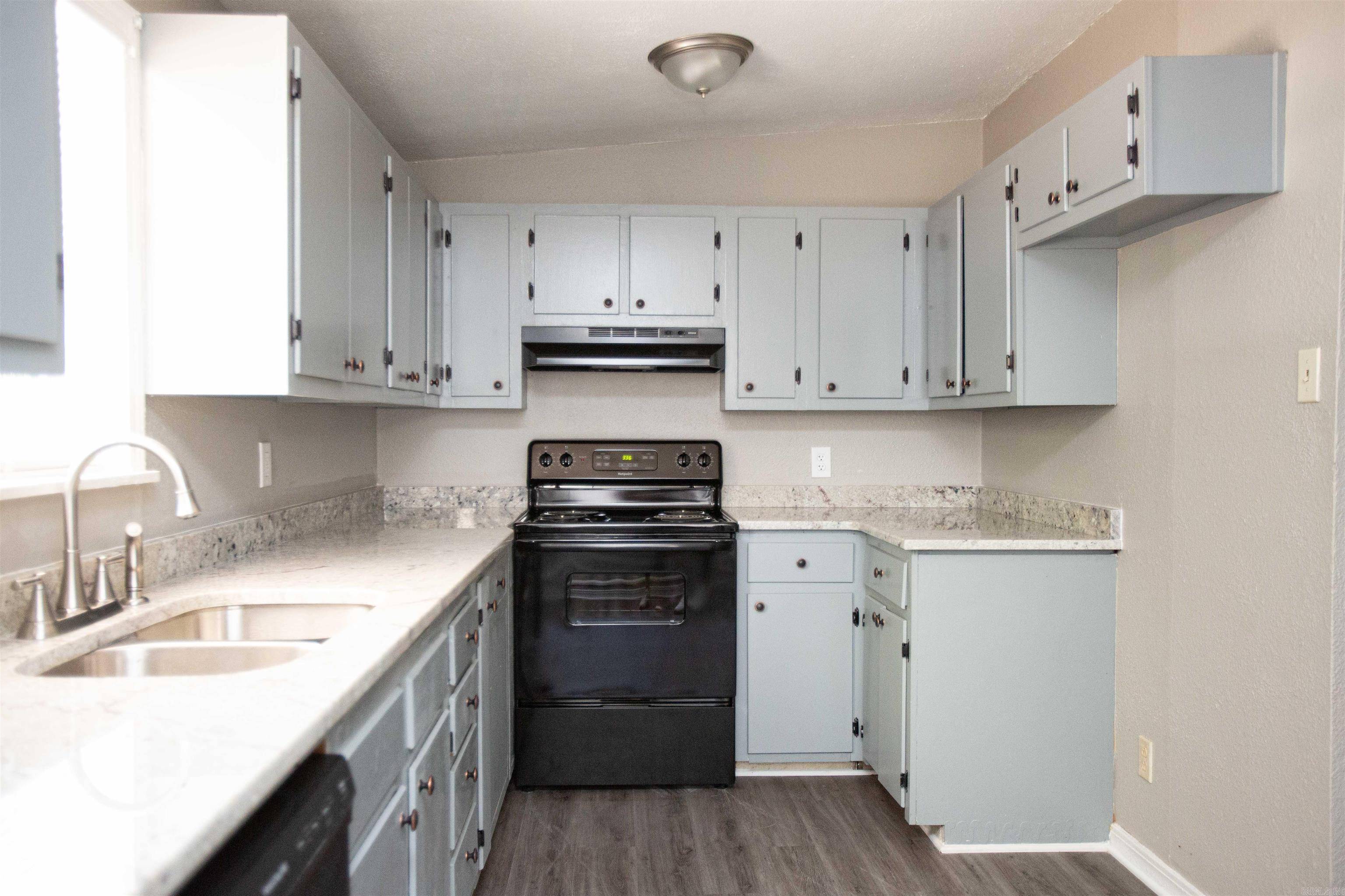 Little Rock, AR 72209,27 Ardmore Drive
