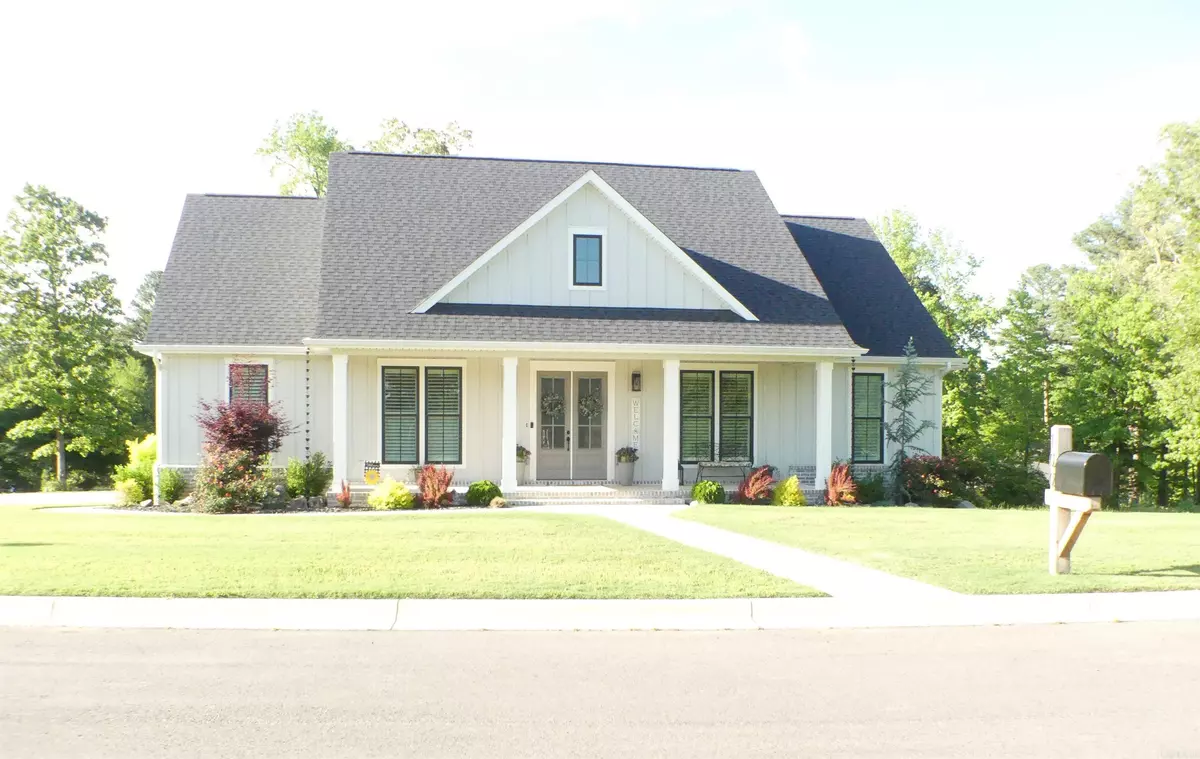 Mena, AR 71953,100 Laurie Dr