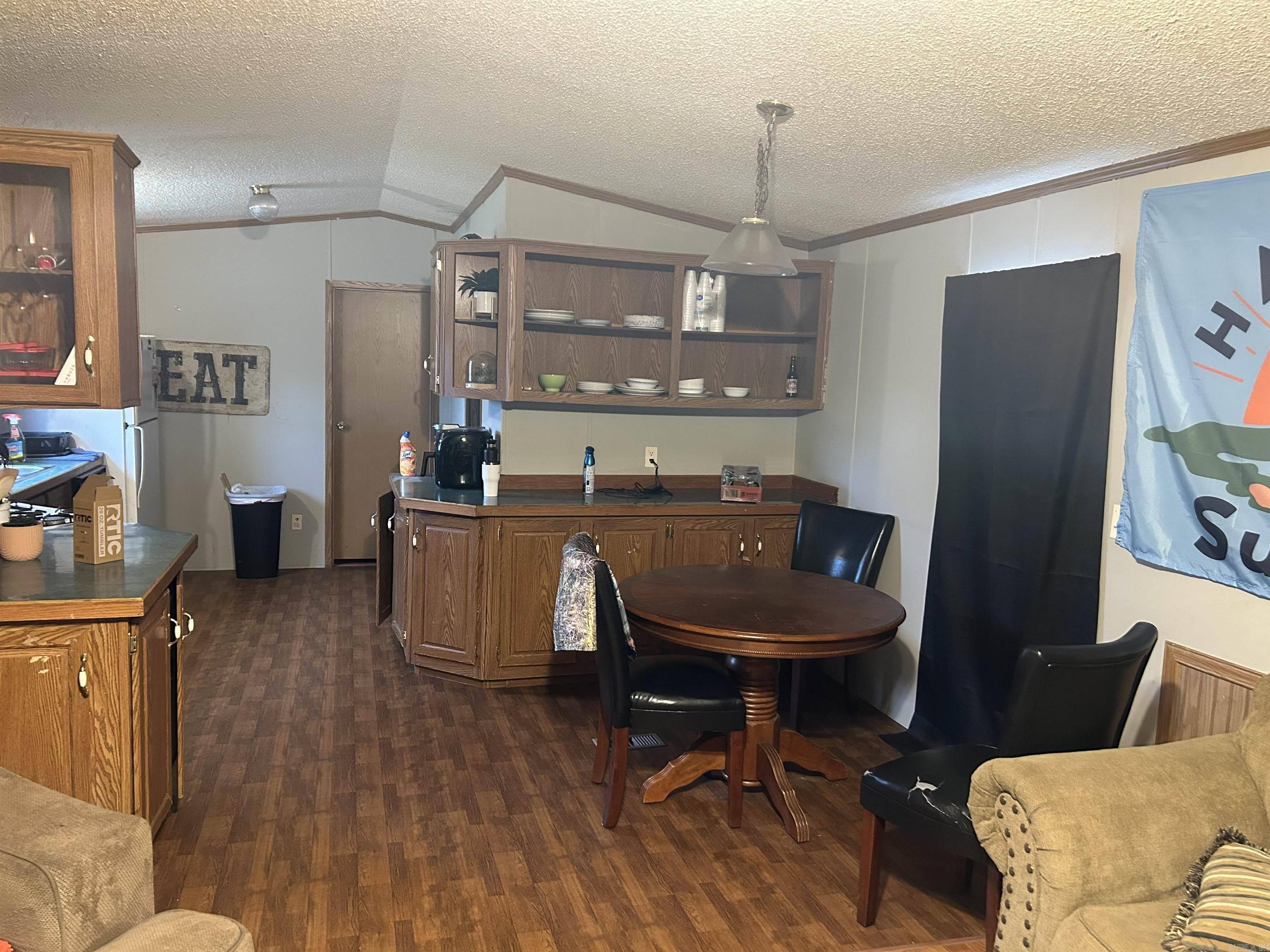Searcy, AR 72143,105 Deer Hill