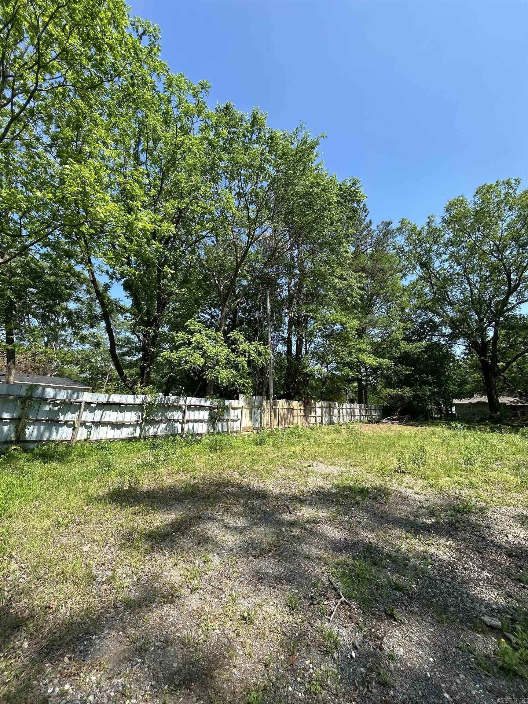 Mabelvale, AR 72103,10611 Woodman Street