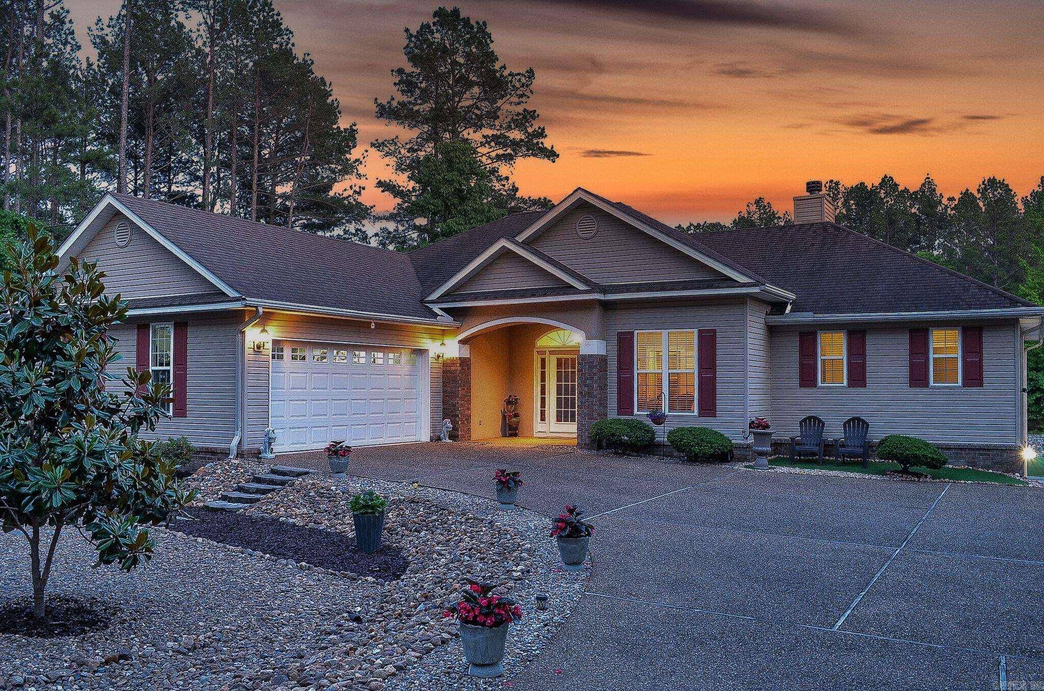 226 Pizarro Drive, Hot Springs Village, AR 71909