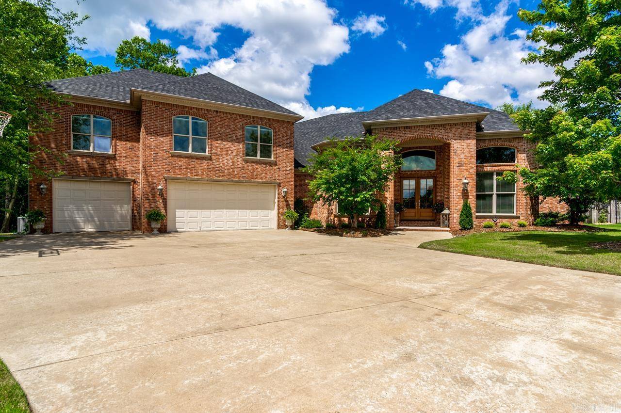 216 Seminole Lane, Maumelle, AR 72113