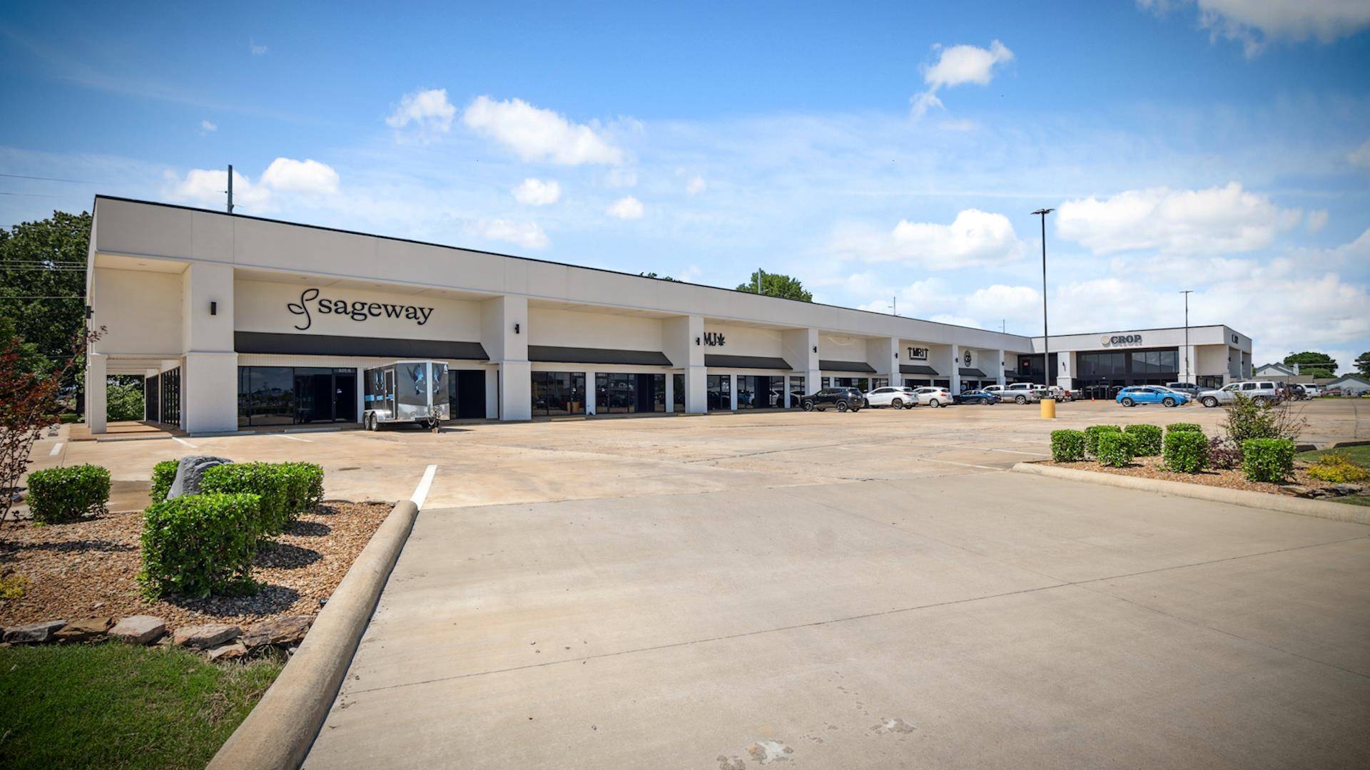 Jonesboro, AR 72401,2929 S Caraway Suite 9