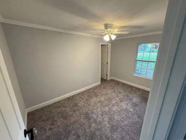Pine Bluff, AR 71601,2211 W Saracen Street