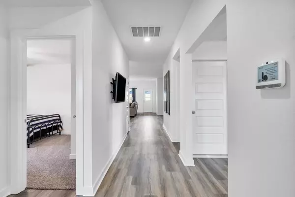 Searcy, AR 72143,1403 Springvine Drive