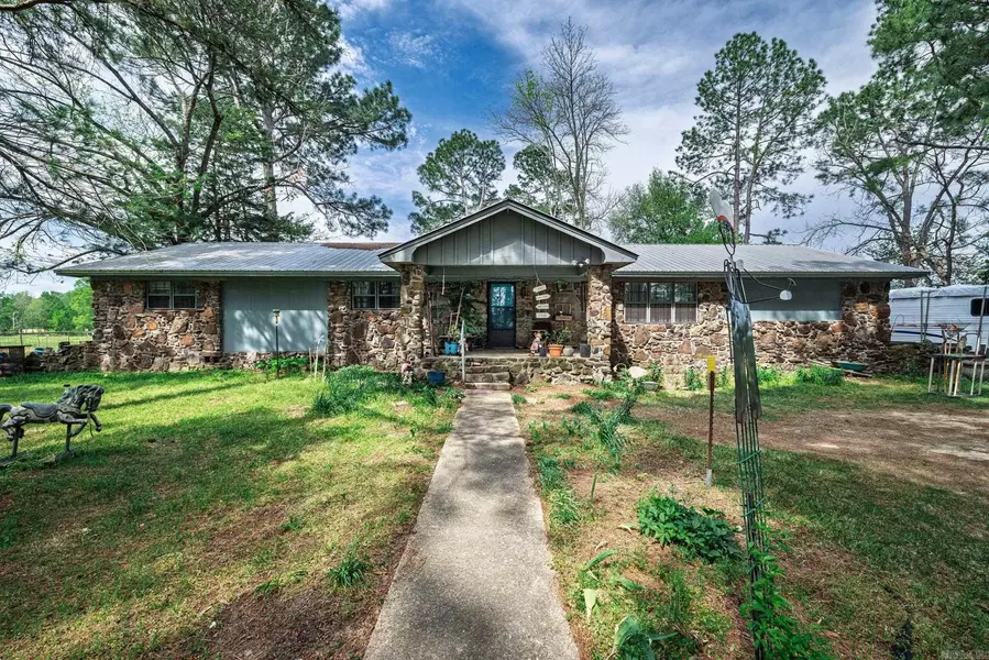 Perryville, AR 72126