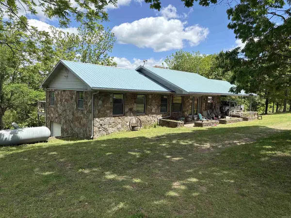 Marshall, AR 72650,3334 Little Red River Road