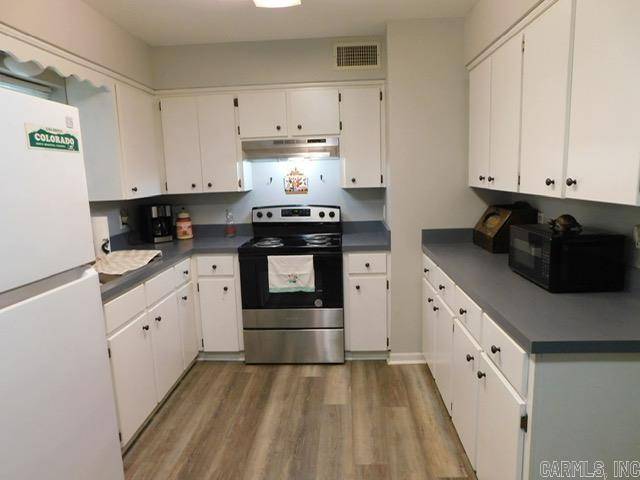 Heber Springs, AR 72543,429 E Moore Street