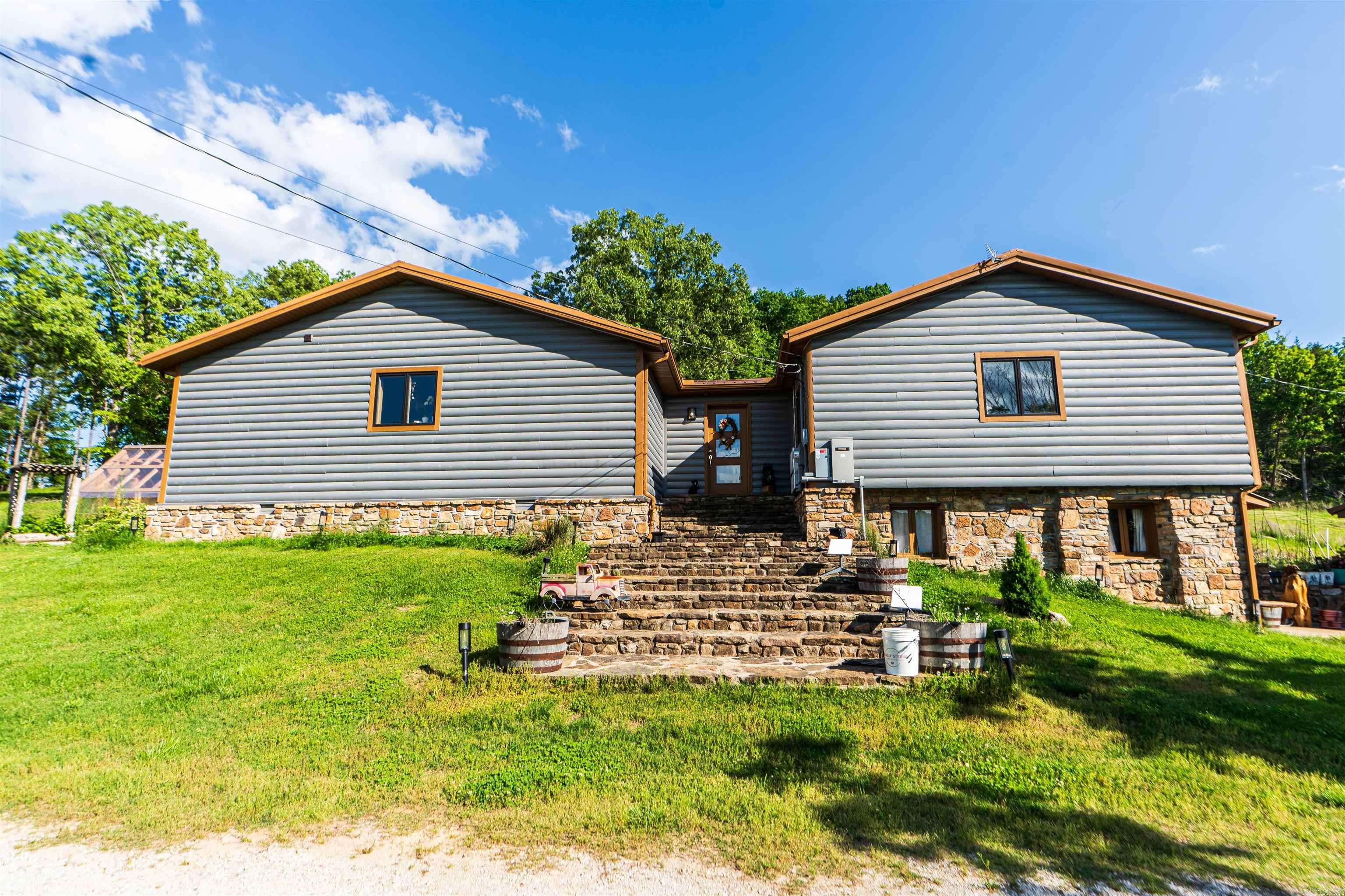 1958 MC 4042, Yellville, AR 72687