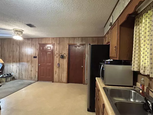 North Little Rock, AR 72117,8703 Faulkner Lake Road