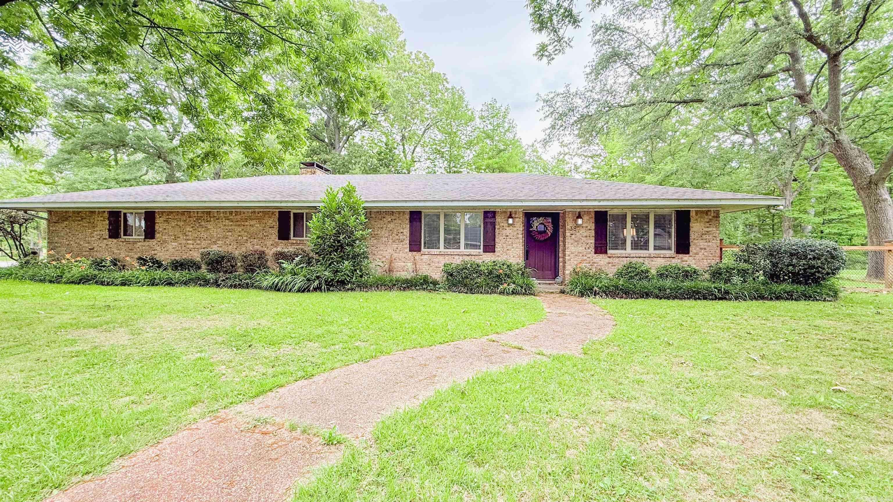 38 Wolfe, Mcgehee, AR 71654