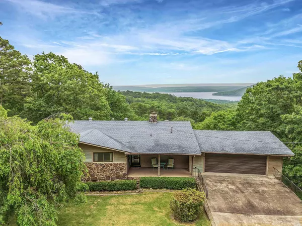 161 King Arthur Drive, Fairfield Bay, AR 72088-000