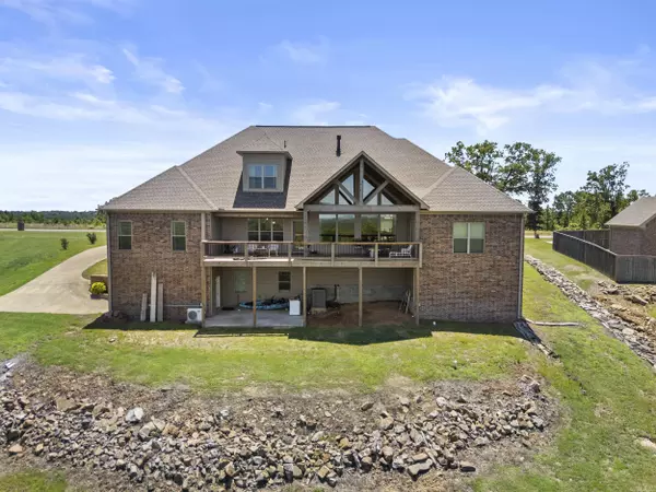 Vilonia, AR 72173,11 Four Mile Hill Road