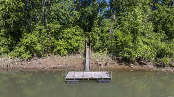 Pangburn, AR 72121-0000,139 Emery Bluff Spur