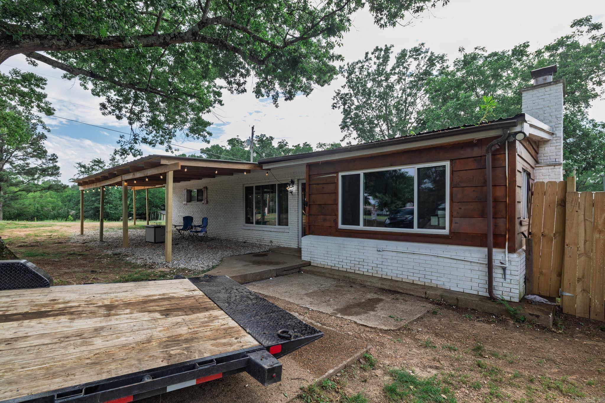 Hot Springs, AR 71913,380 Long Beach Drive