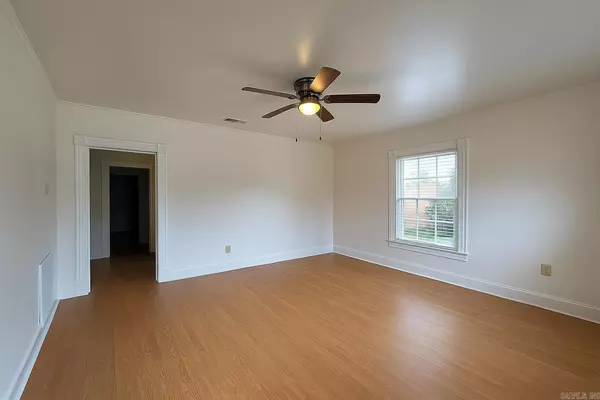 North Little Rock, AR 72114,1617 Maple Street
