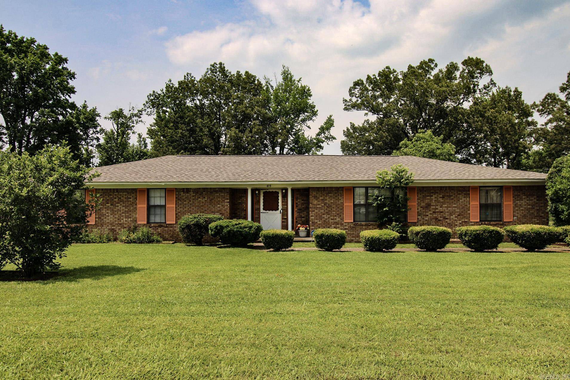 415 E 50th Street, North Little Rock, AR 72117-2307