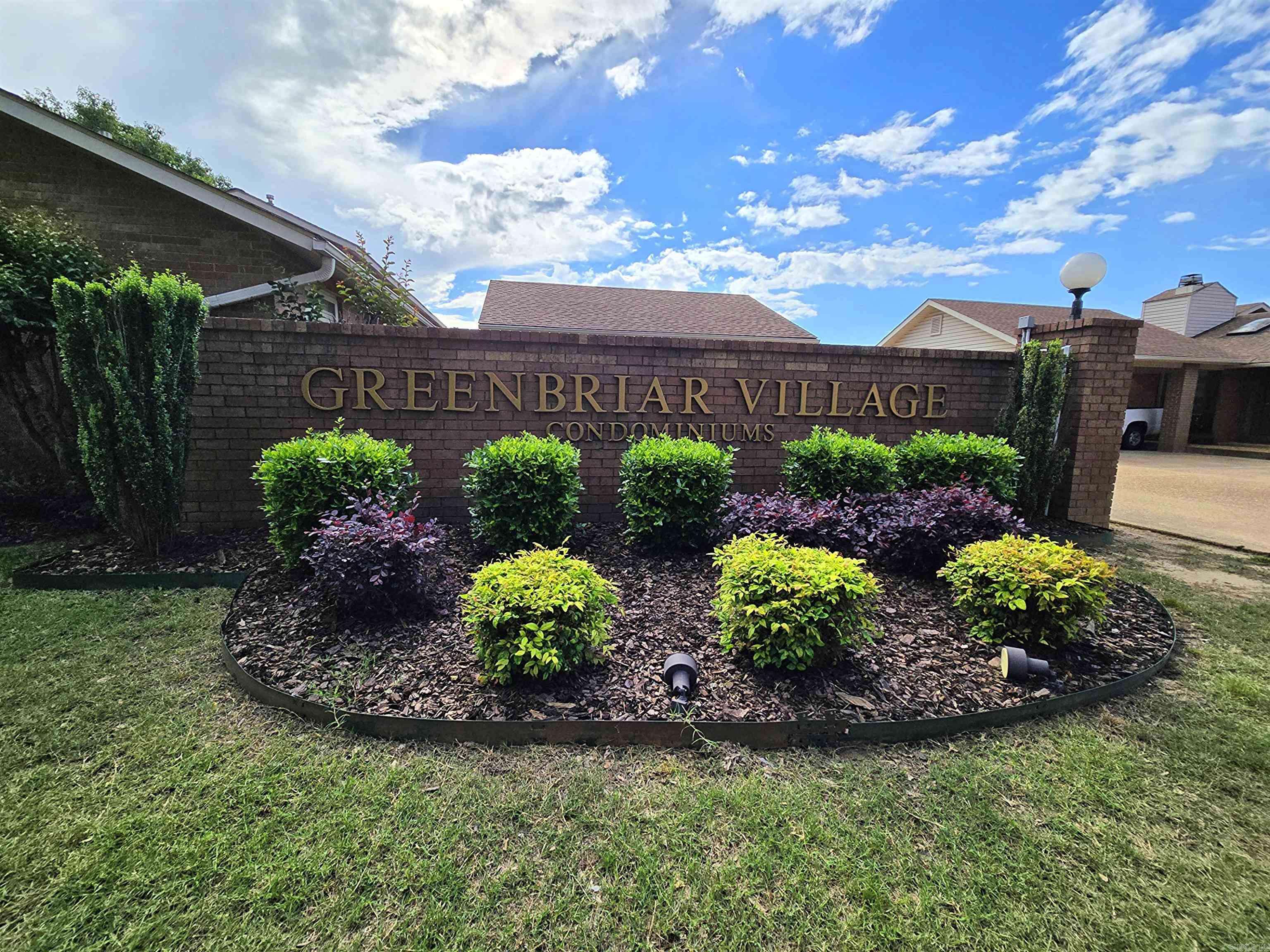 2715 Greenbriar Dr Apt B, Jonesboro, AR 72401