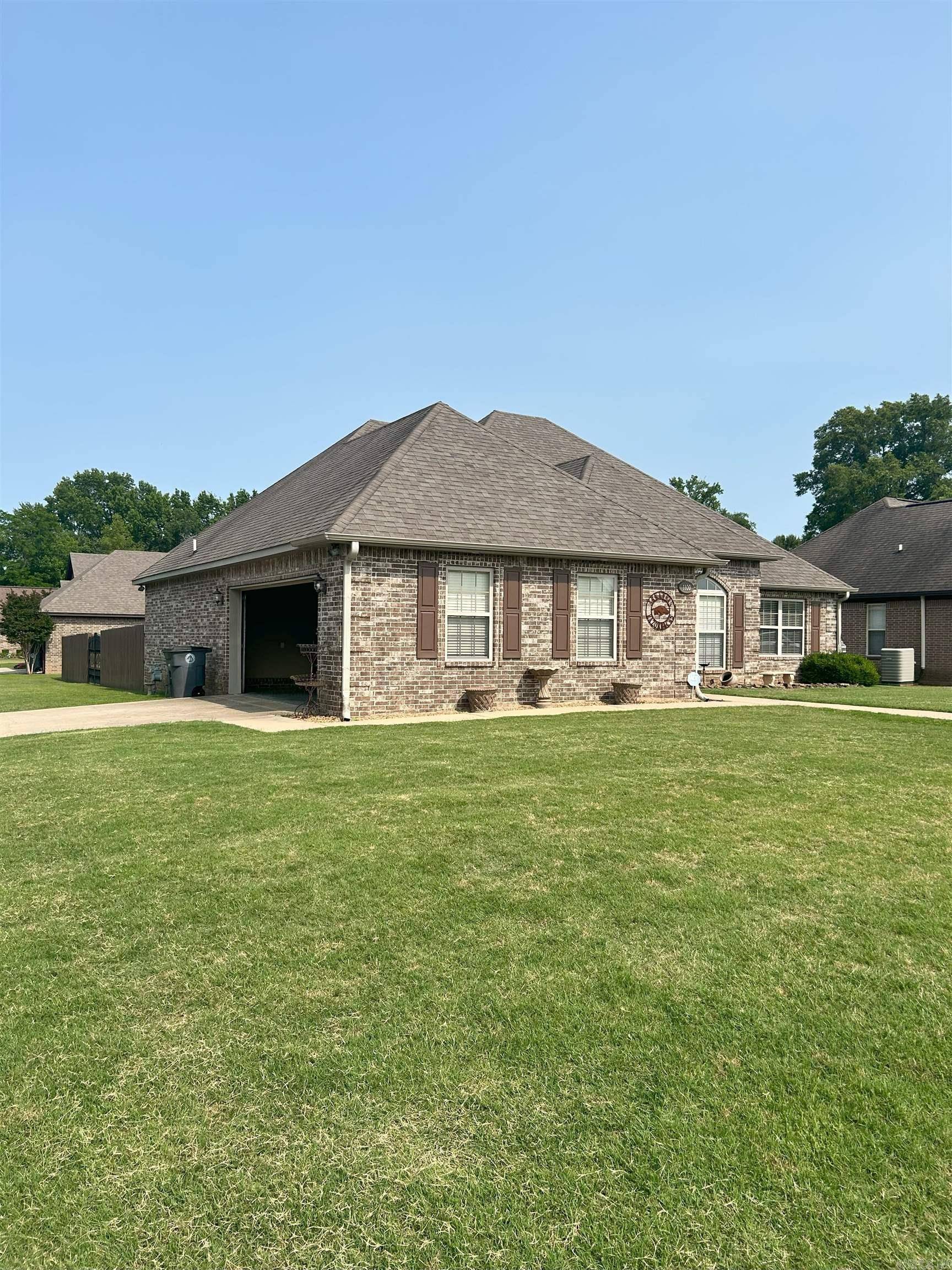 Searcy, AR 72143,1100 Creekstone Cove