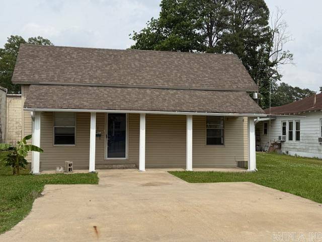 217 SE 3rd, England, AR 72046