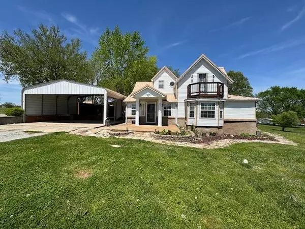 107 Hickory Street, Viola, AR 72583