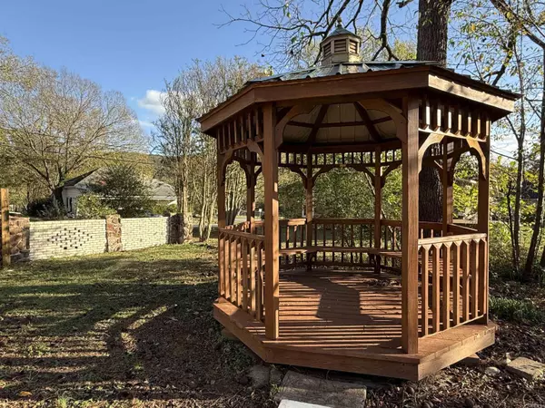Heber Springs, AR 72543,Address not disclosed