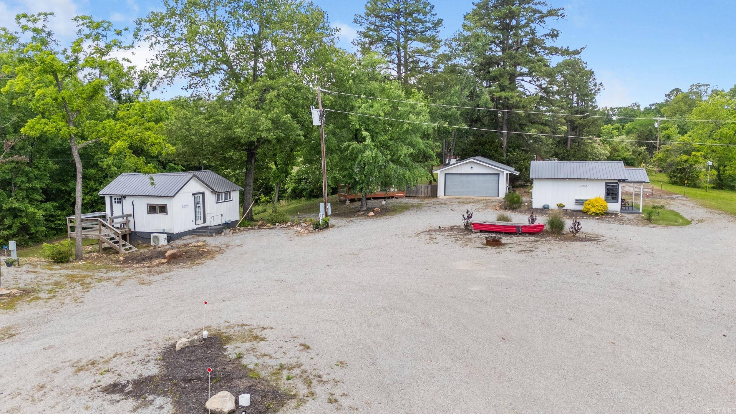 Salesville, AR 72653,10897 S Highway 5