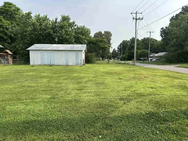 Paragould, AR 72450,Address not disclosed