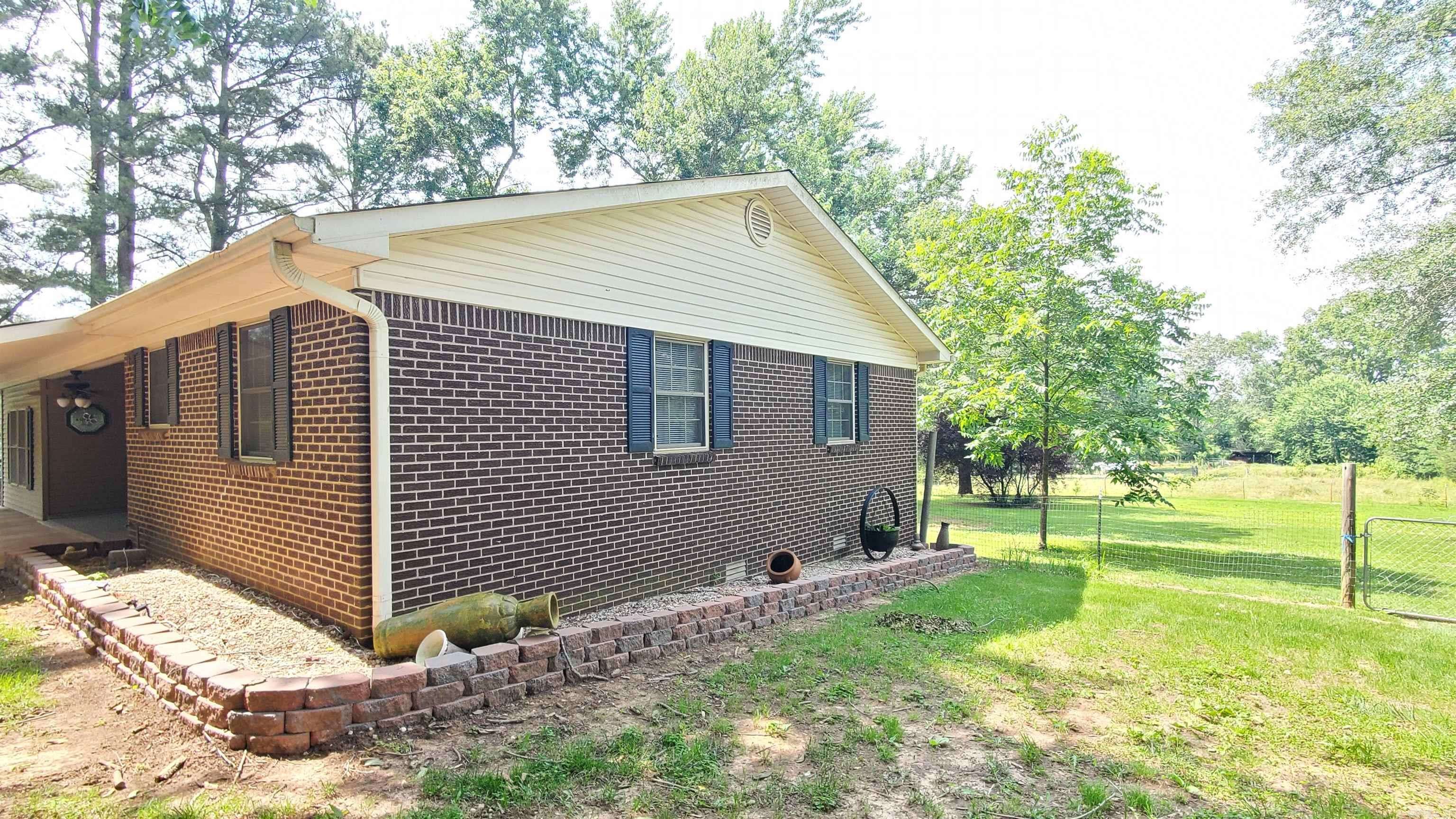 Vilonia, AR 72173,5 E Lewisburg Road