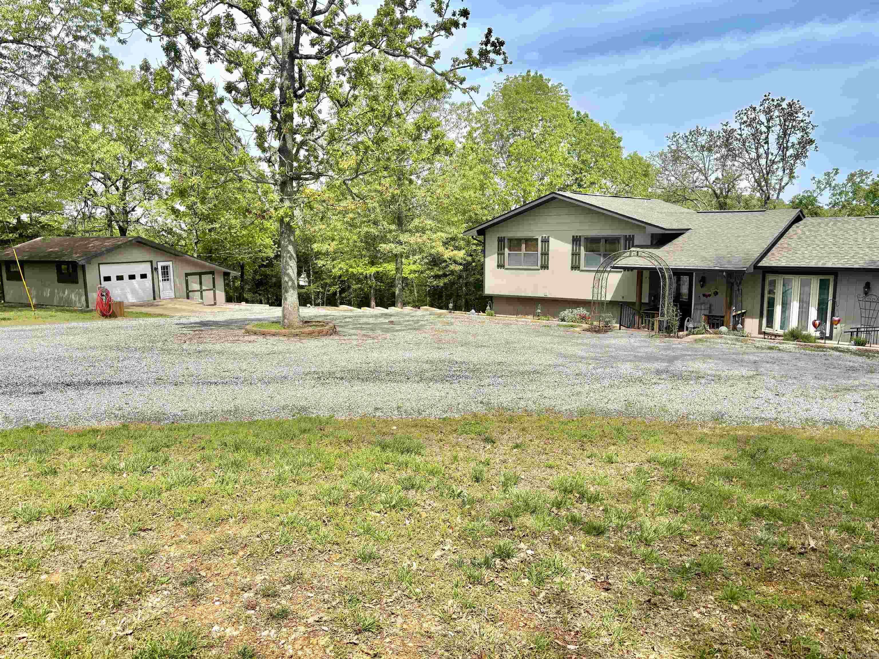 Oakland, AR 72661,3965 Oakland Road