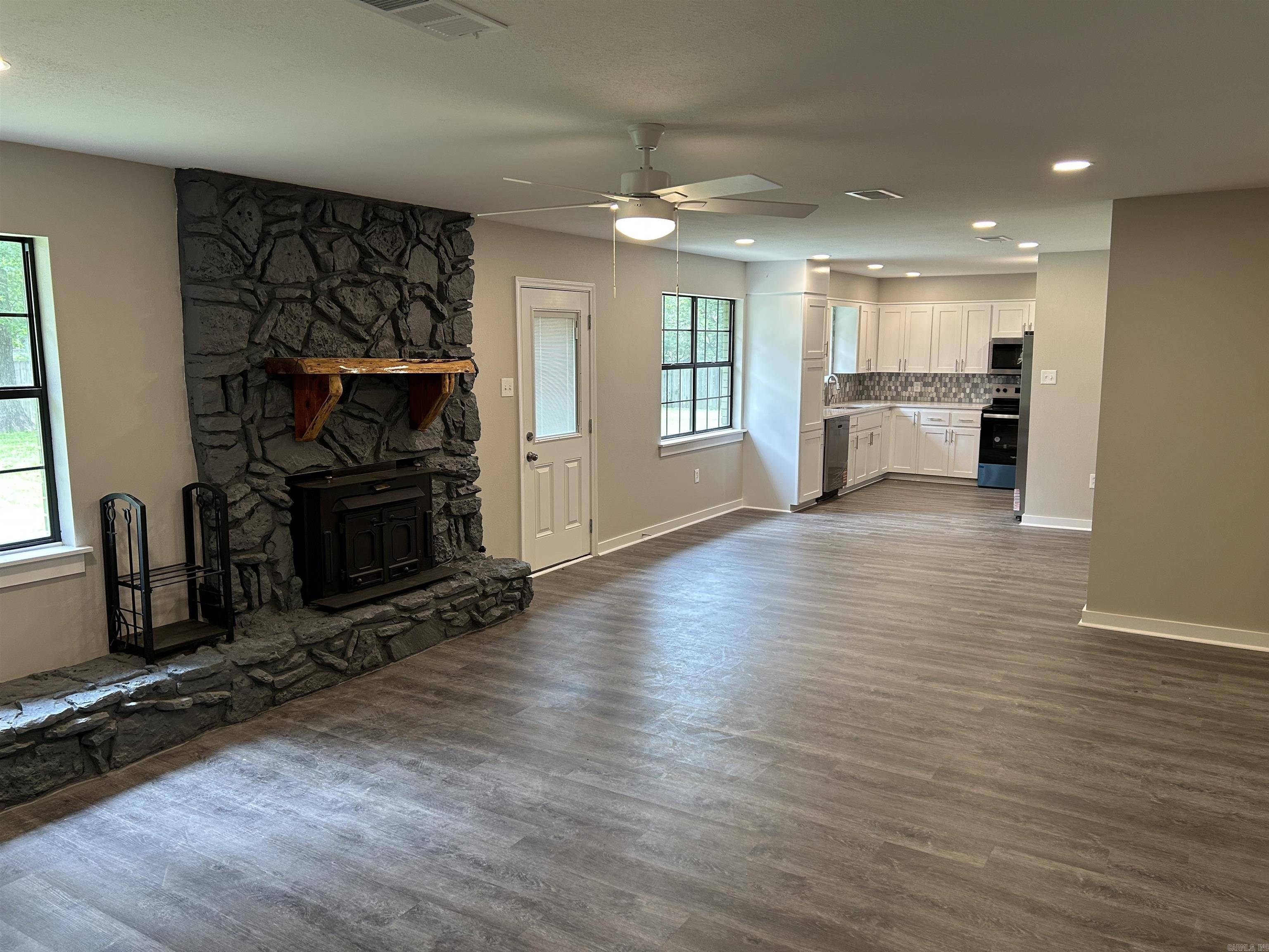 Conway, AR 72032,60 Sandpiper Court