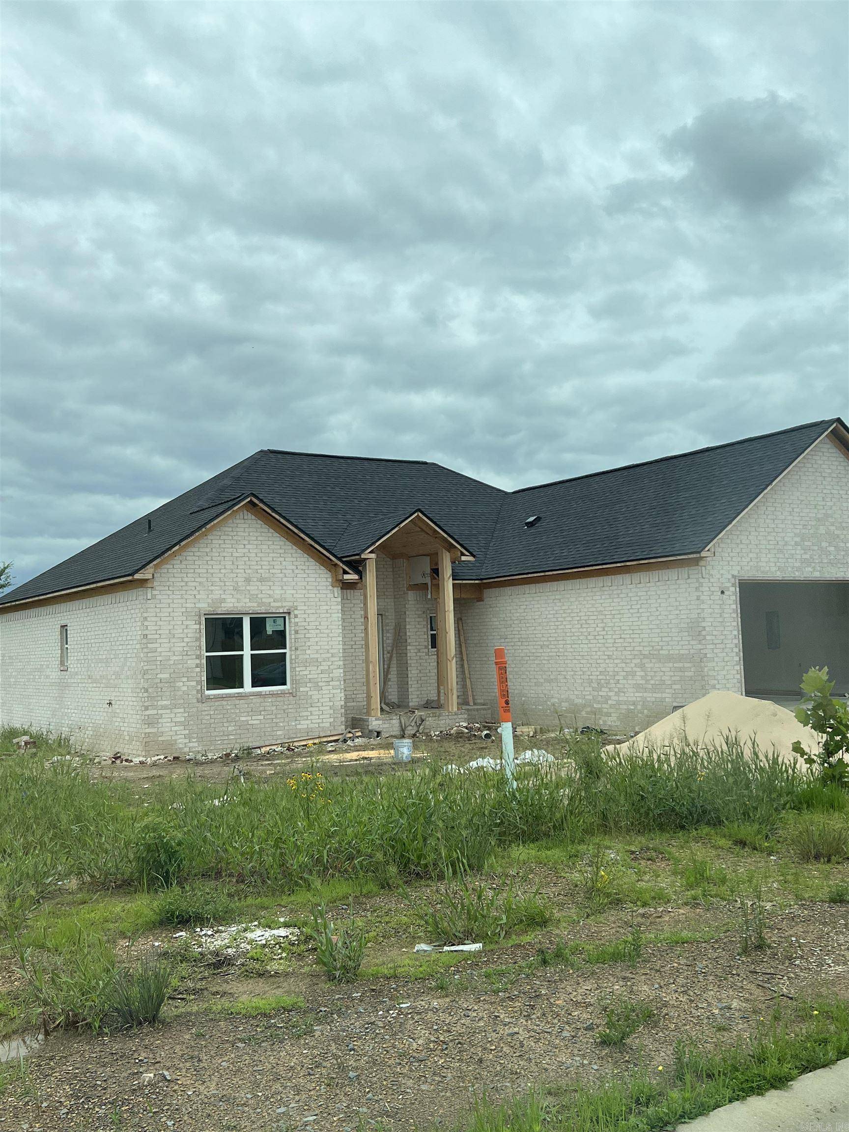 24 Dandelion Drive,  Greenbrier,  AR 72058