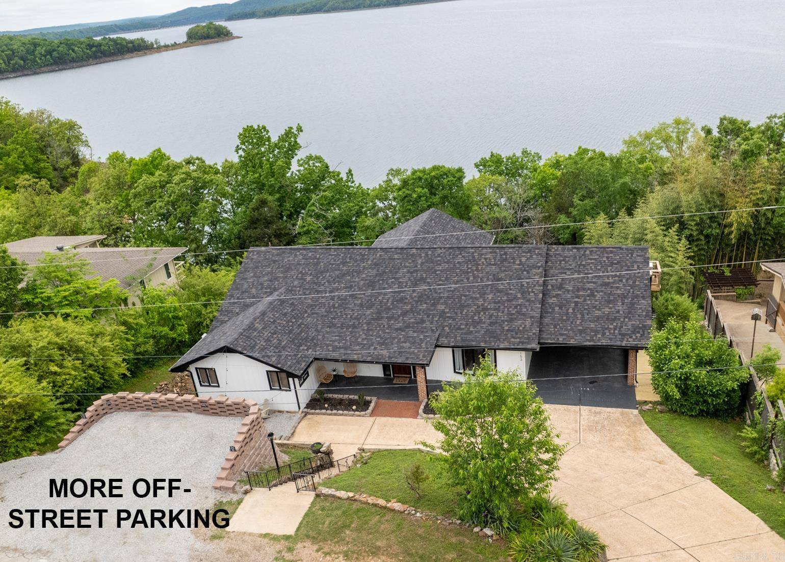 Lakeview, AR 72642,153 Lone Tree Lane