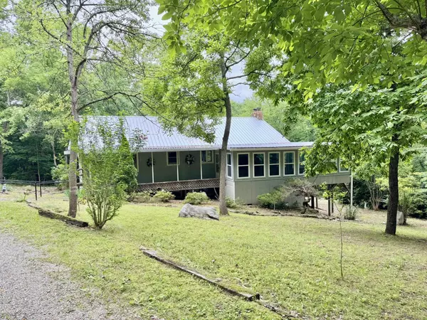 Mountain View, AR 72560,303 Bluffs Drive
