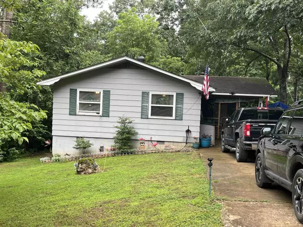 1702 E Spring Drive, Horseshoe Bend, AR 72512